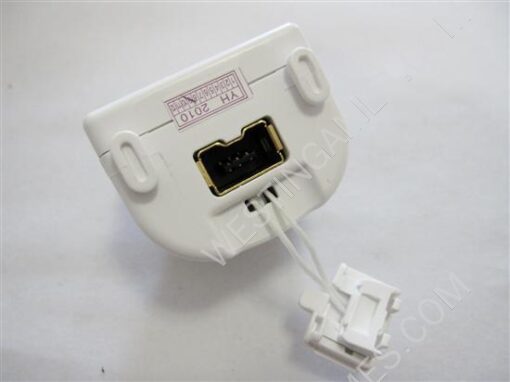 Motion Plus with Silicone Sleeve for Wii Remote White (JP) - Image 3