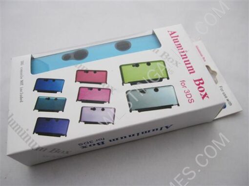 Protective Plastic Case with Aluminum Cover Light Blue for N3DS/3DS - Image 3