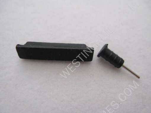 Silicone Dock Cover Headset Dust Cap for iPhone 4 4G 4S - Black - Image 2