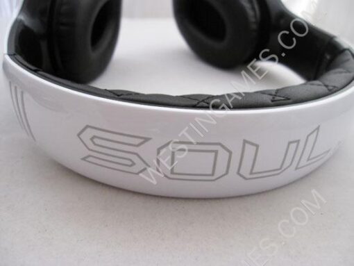 Soul by Ludacris SL150 Pro Hi-Definition On-Ear Headphones - White - Image 3