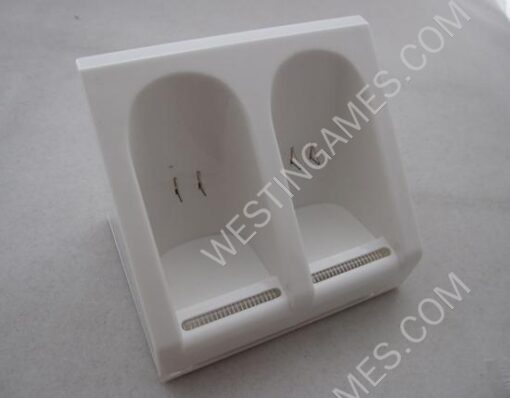Wii Blue Light Double Charge Station Compatible with Motion Plus - White - Image 3