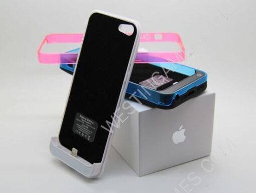 2200mAh External Backup Battery Power Pack Case w/ Color Frame for iPhone 5 / 5S - Black/White - Image 3