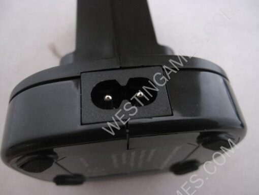 Dual Battery Charger Station 110~240V for Xbox 360 & Slim Wireless Controller - Black (US/EU Plug) - Image 3