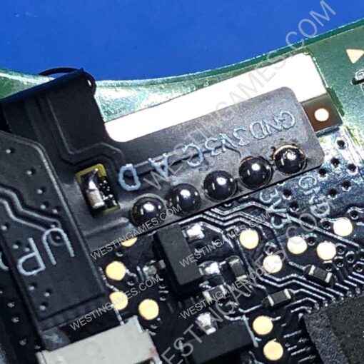 Soldering V5 Mainboard Cable for Switch OLED - Image 2