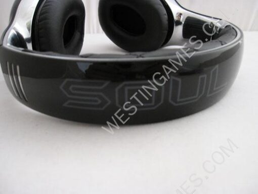 Soul by Ludacris SL150 Pro Hi-Definition On-Ear Headphones - Black/Chrome - Image 5