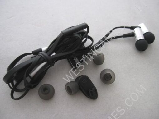 AWEI ES100i Excellent Noise Isolating Metal Earphone for Mobile Phone/ iPhone/ MP3 / MP4 - Silver