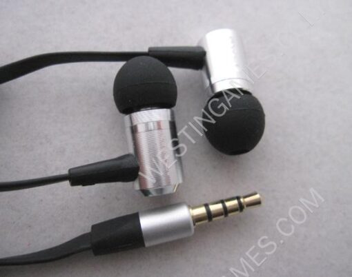 AWEI ES100i Excellent Noise Isolating Metal Earphone for Mobile Phone/ iPhone/ MP3 / MP4 - Silver - Image 2