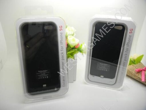 3200mAh External Backup Battery Power Pack Case for iPhone 5 / 5S - Black/White - Image 4
