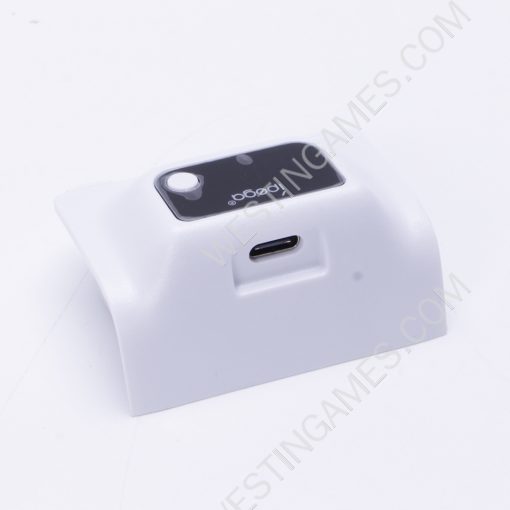 Play and Charge Rechargeable 1400mAh Battery with Digital Display for XBOX Series S/X and ONE Controller White - Image 5